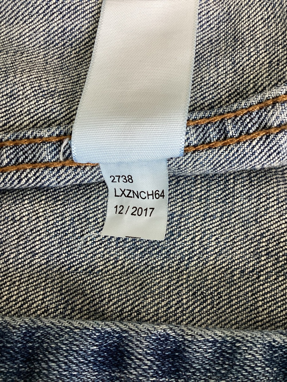 Aeropostale Men’s Size Medium Denim Blue Distressed Trucker Jacket 2017 - Picture 7 of 8